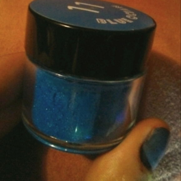 Blue Ocean Mica Cosmetic Grade DIY Nail Art Loose Eyeshadow Pigment Resin Crafts - Picture 6 of 7